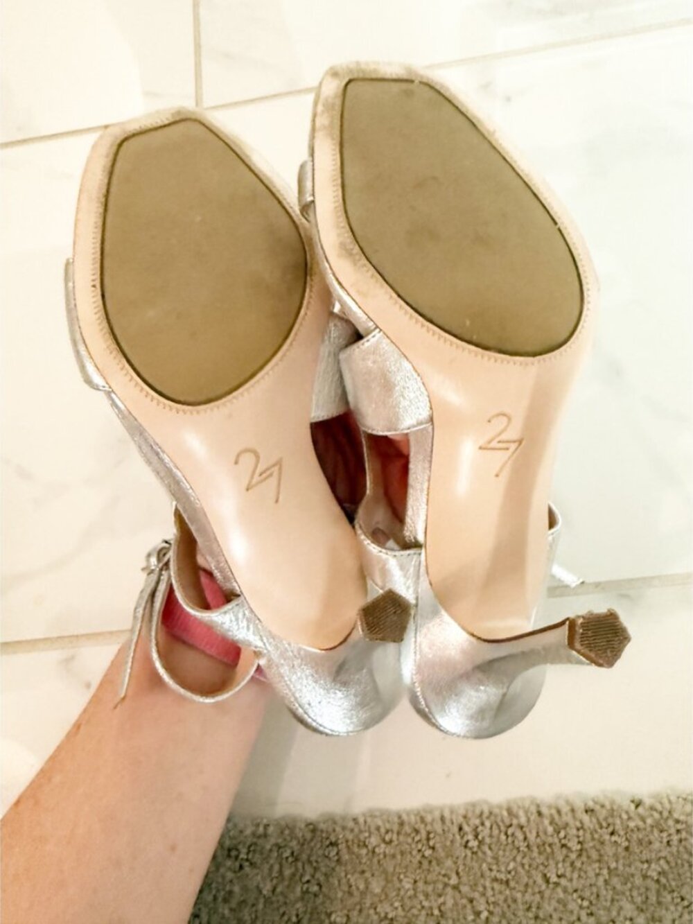 27 Edit Naturalizer Lanie Square Toe Metallic SILVER Leather Dress Sandal 7.5 - Picture 8 of 9
